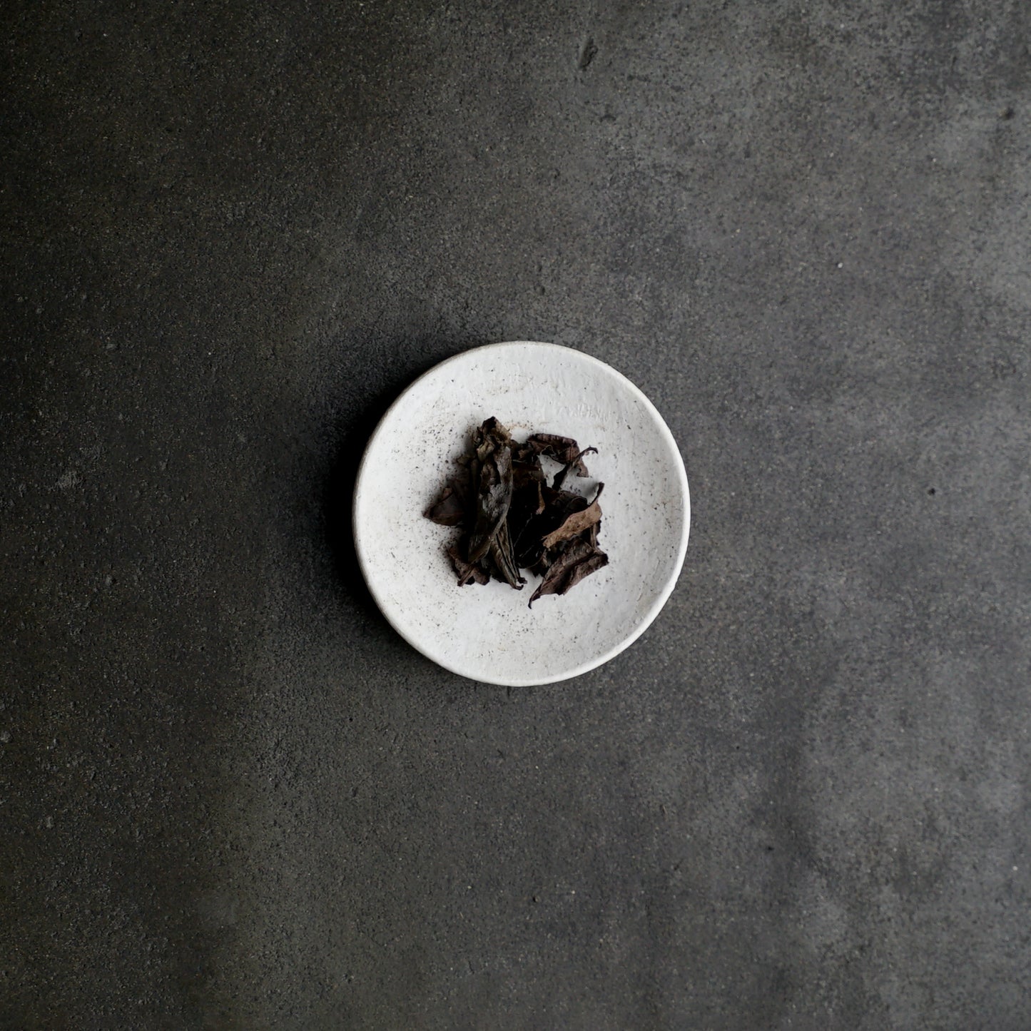 水と。お茶を贈る人の焙じ晩茶
