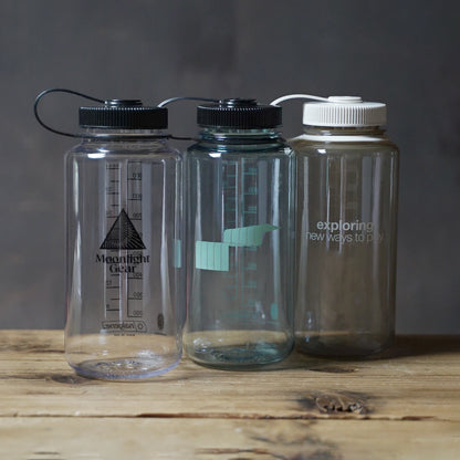 水と。Nalgene Bottle
